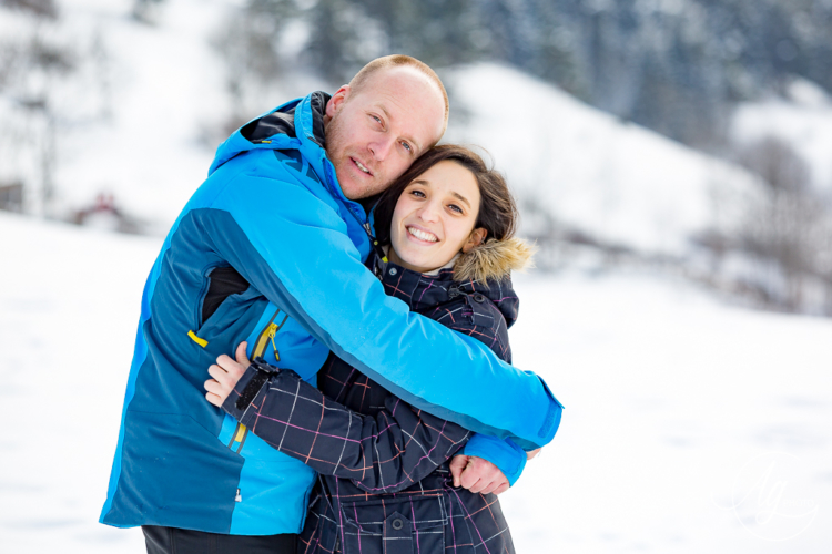 5AG 5352--neige-villard-famille