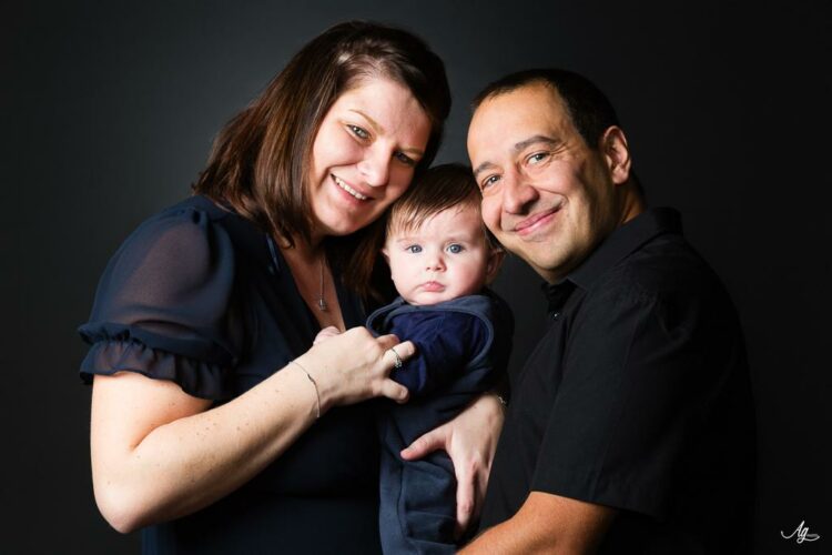 Photographe enfants bas-âge bébé - Chatte Isère